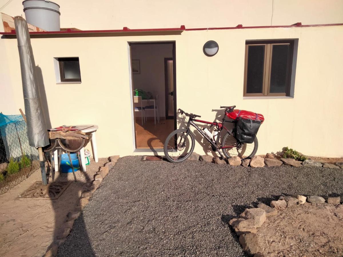 グラン・タラハルLa Casita De La Montanaアパートメント エクステリア 写真